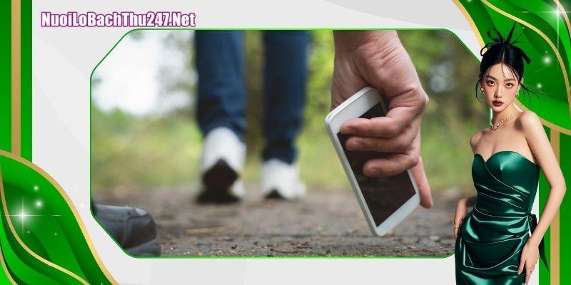 Ngủ mơ thấy mất điện thoại và tiền cùng lúc có ý nghĩa gì